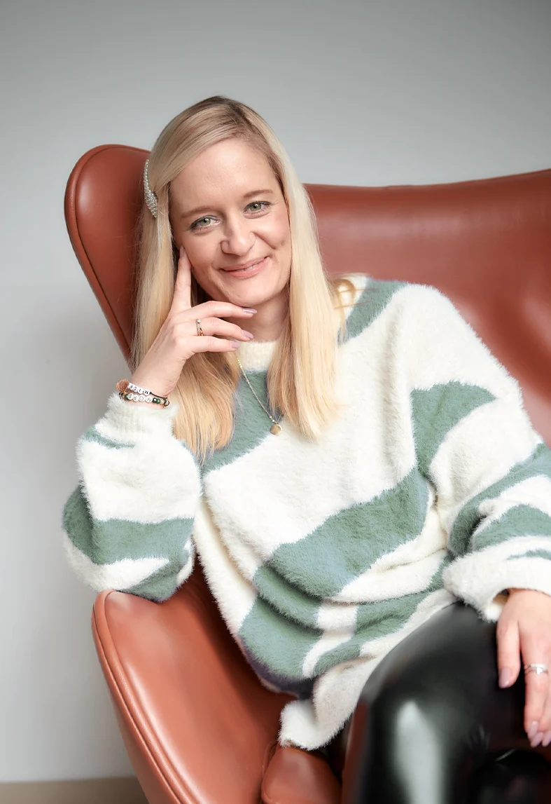 MichaelaGruener_portrait_hochkant Portrait Michaela Grüner | Freie Rednerin, Theologin in Ulm und Umgebung.